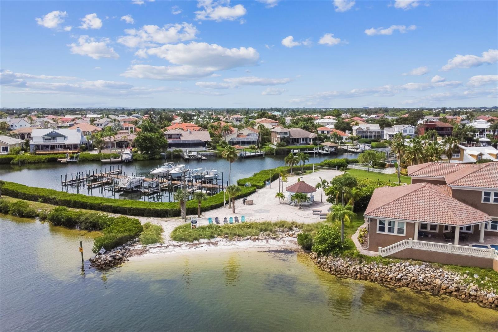 SYMPHONY ISLES UNIT ONE - Residential