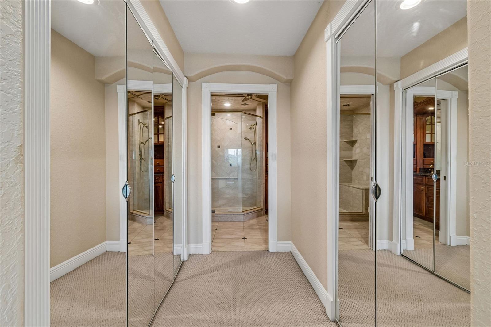 SYMPHONY ISLES UNIT ONE - Residential