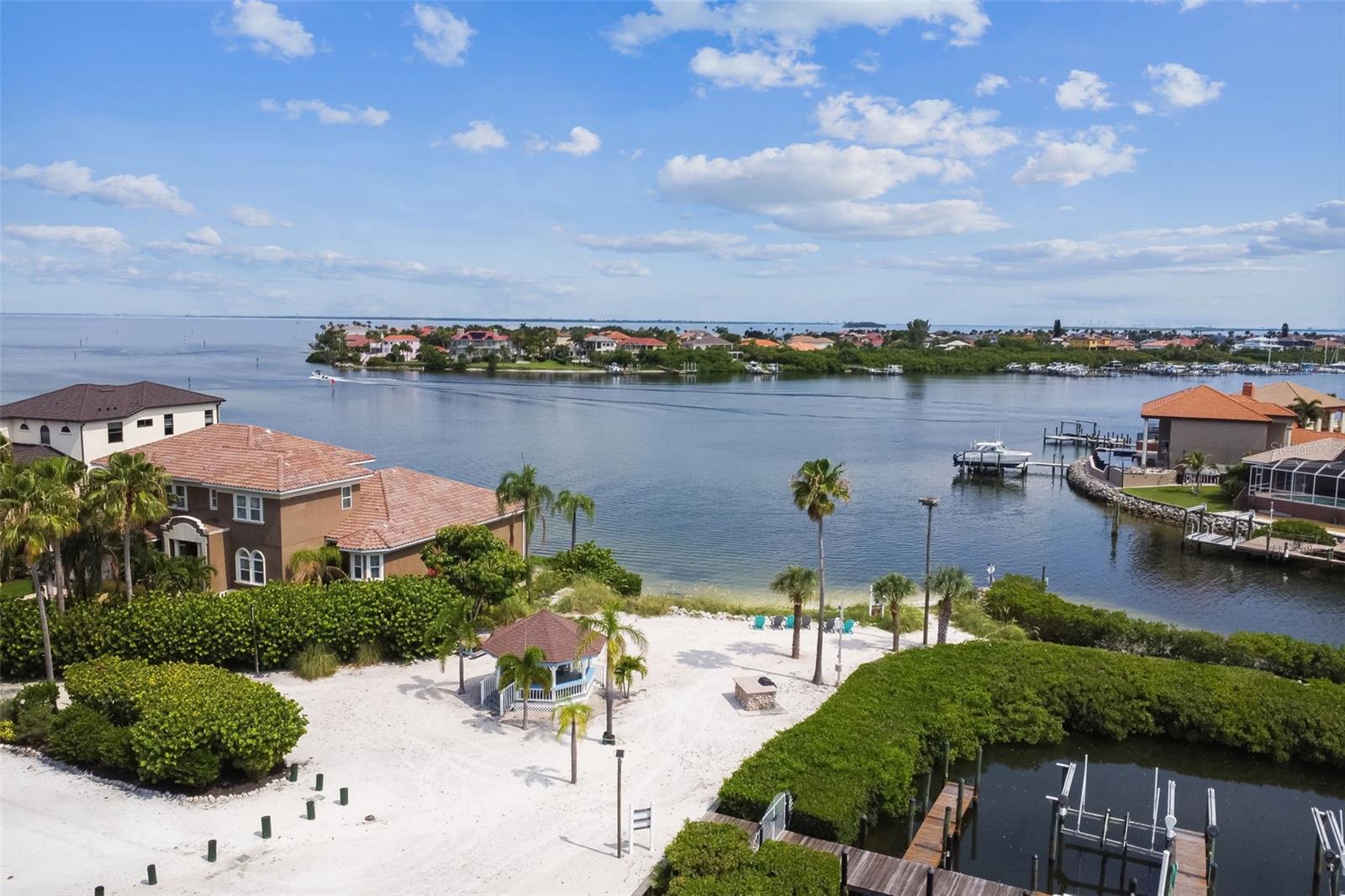 SYMPHONY ISLES UNIT ONE - Residential