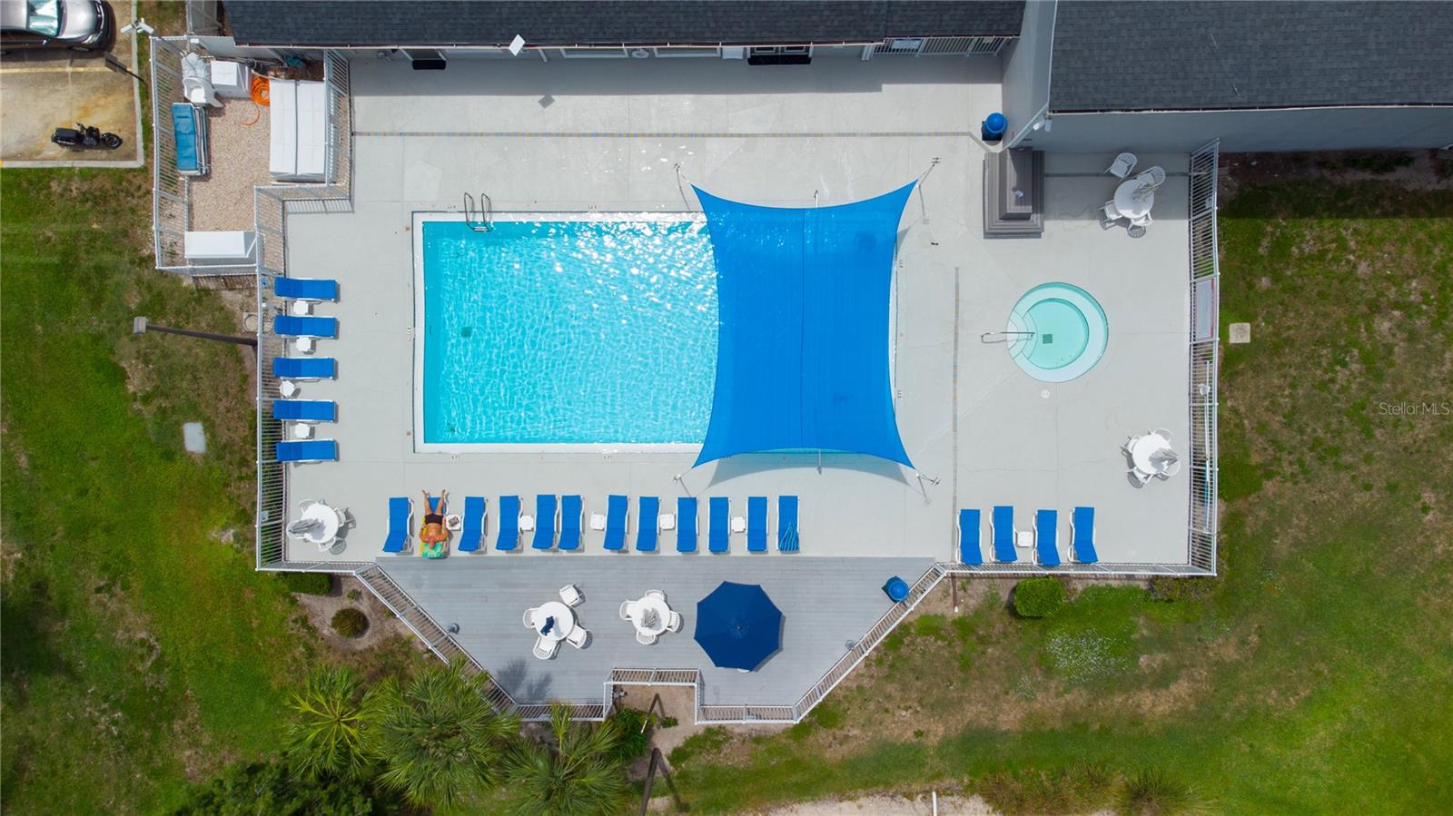 WINDJAMMER CONDO BLDG 15, UNIT 1513 - Residential