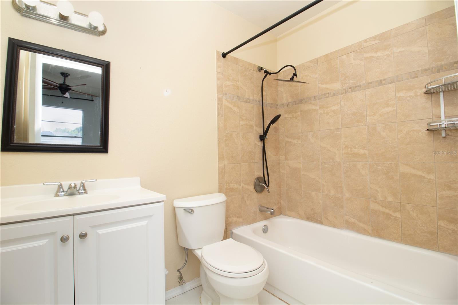 WINDJAMMER CONDO BLDG 15, UNIT 1513 - Residential