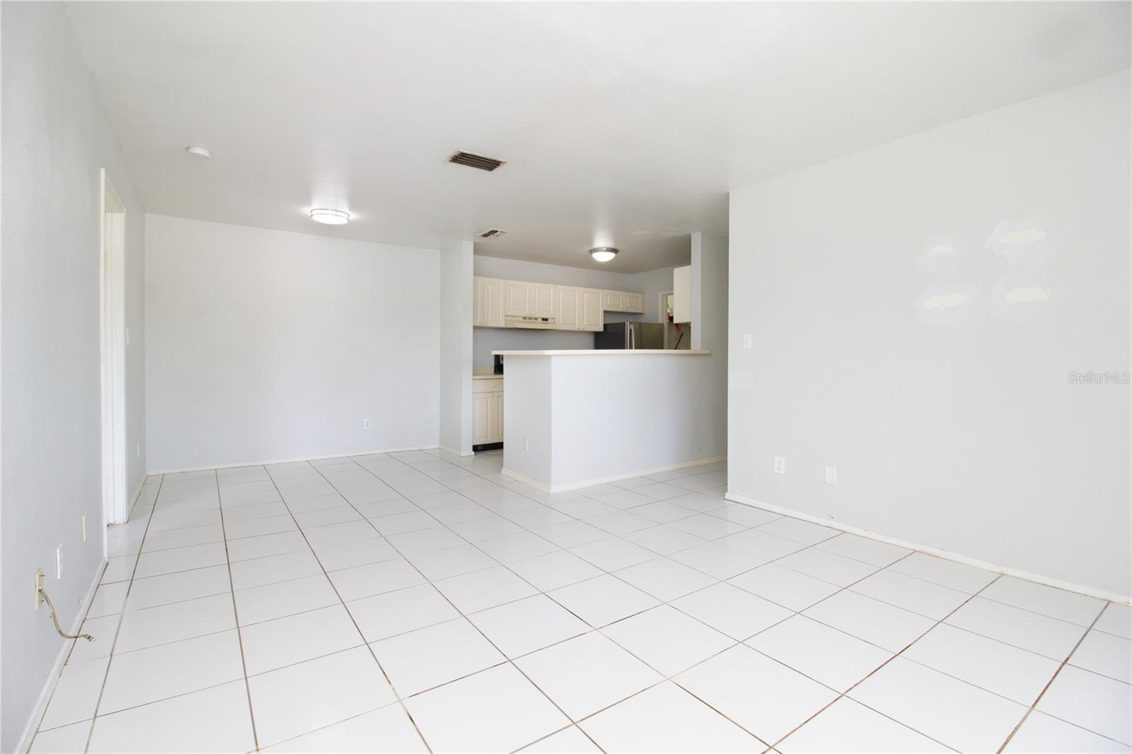 WINDJAMMER CONDO BLDG 15, UNIT 1513 - Residential