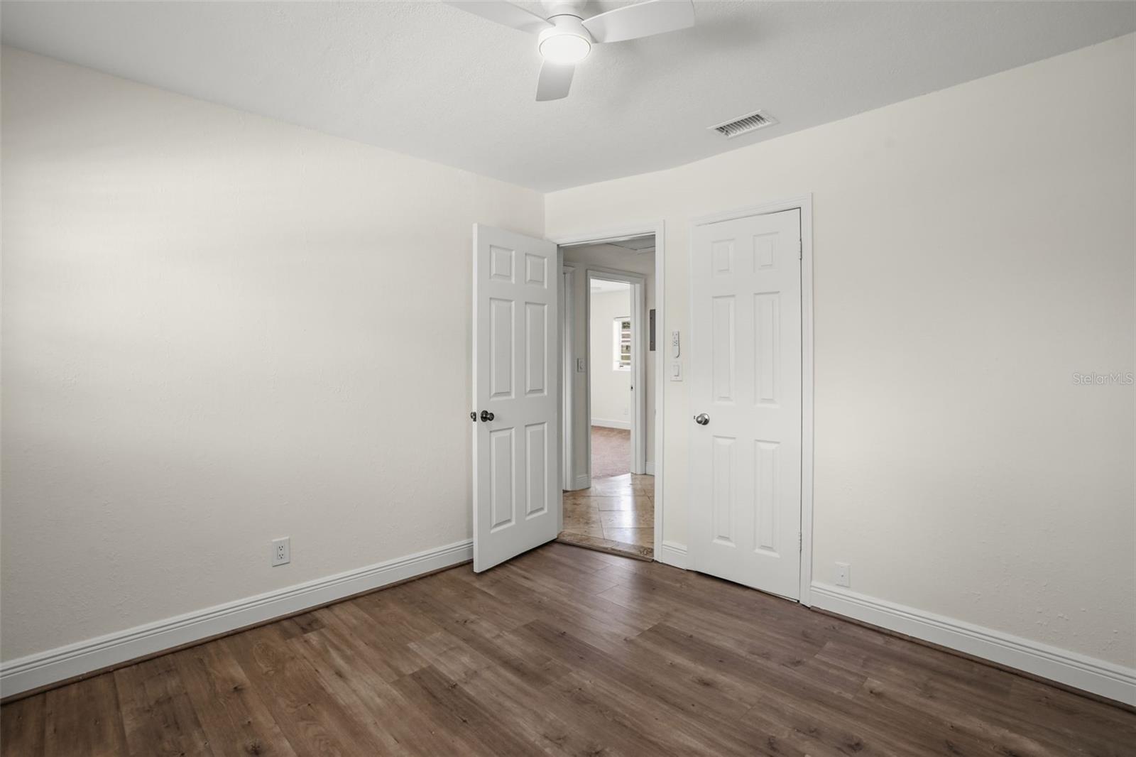 FAIRSHORES PLACE - Residential