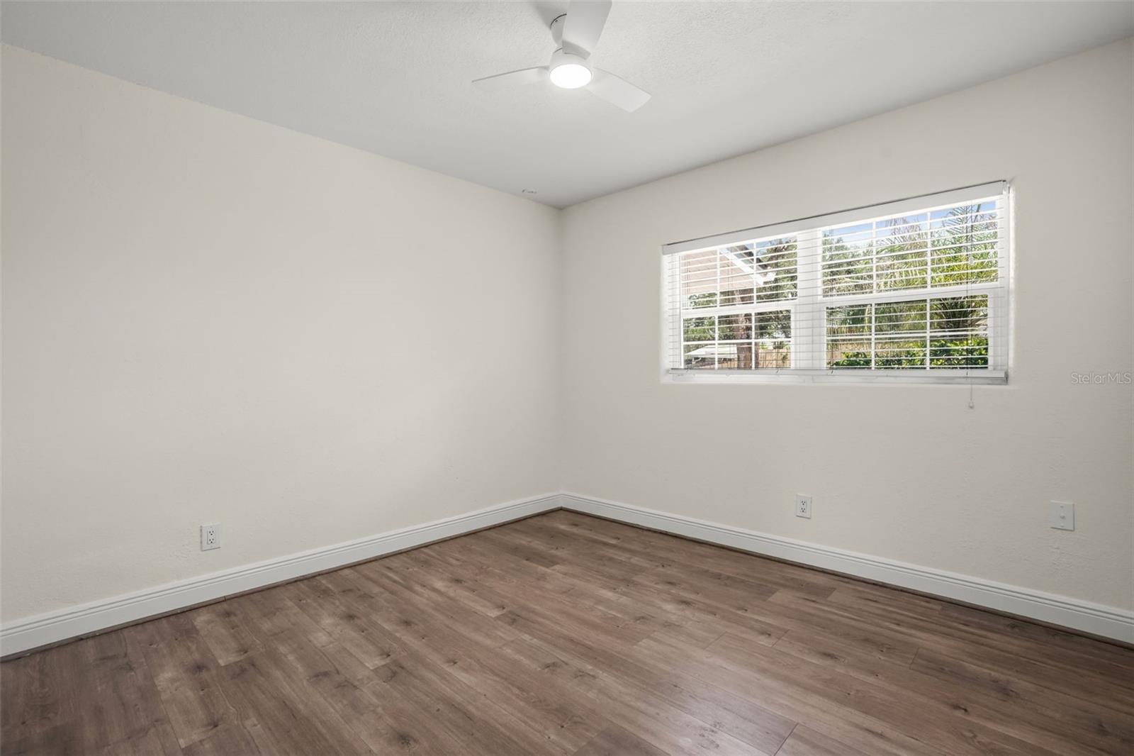FAIRSHORES PLACE - Residential