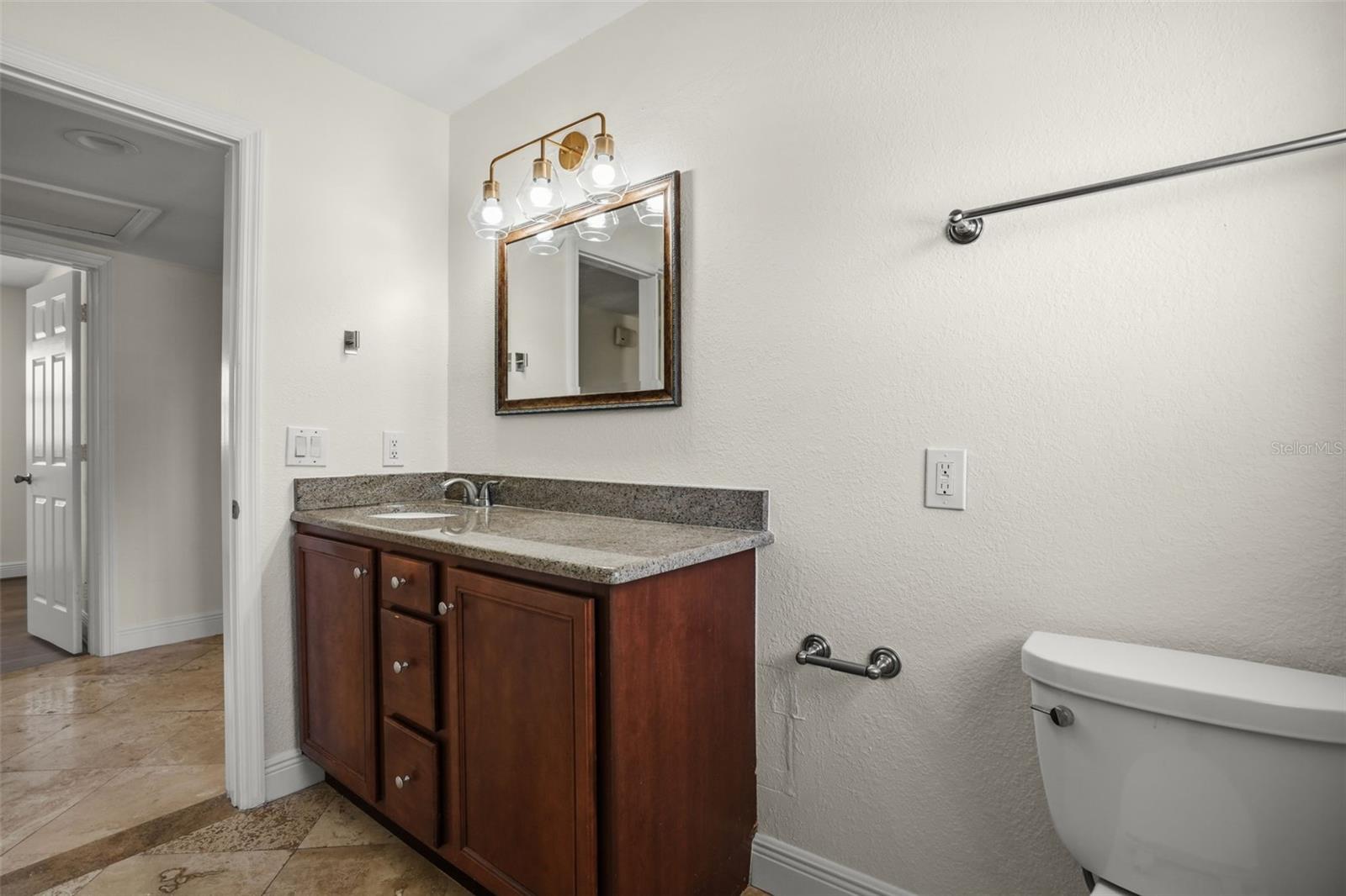 FAIRSHORES PLACE - Residential
