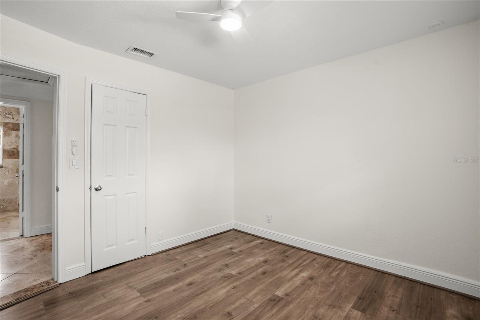 FAIRSHORES PLACE - Residential