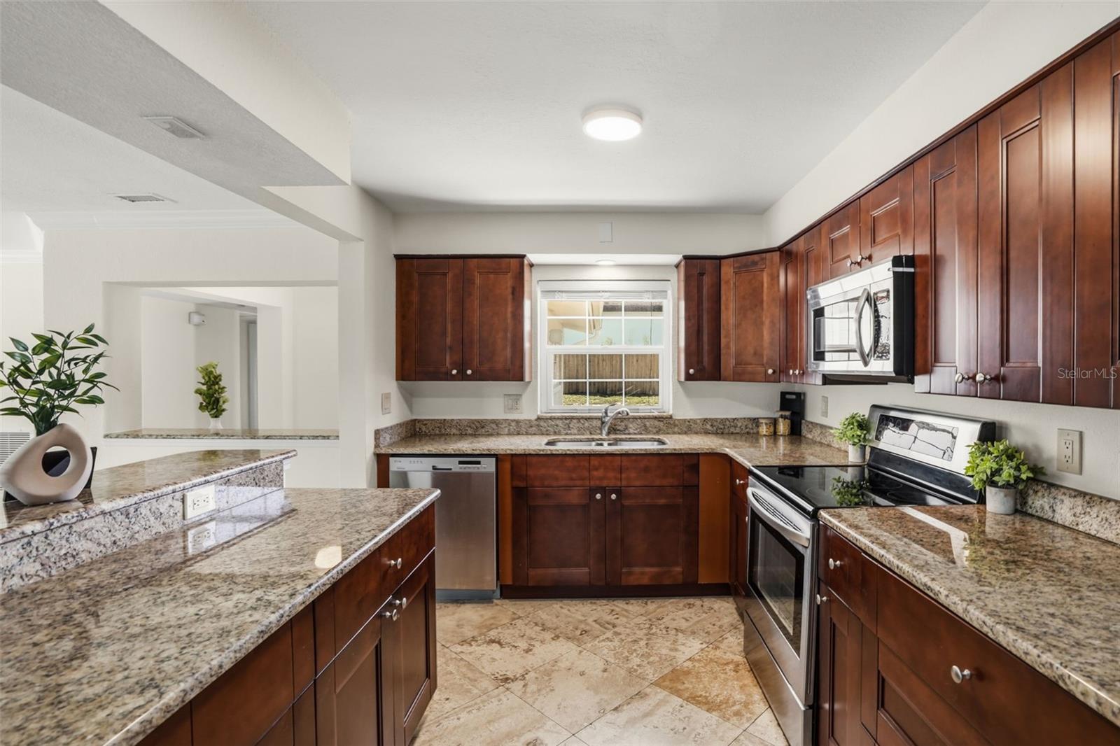 FAIRSHORES PLACE - Residential
