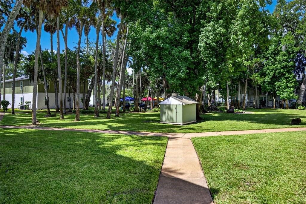 HOLLY SQUARE CONDO - Residential