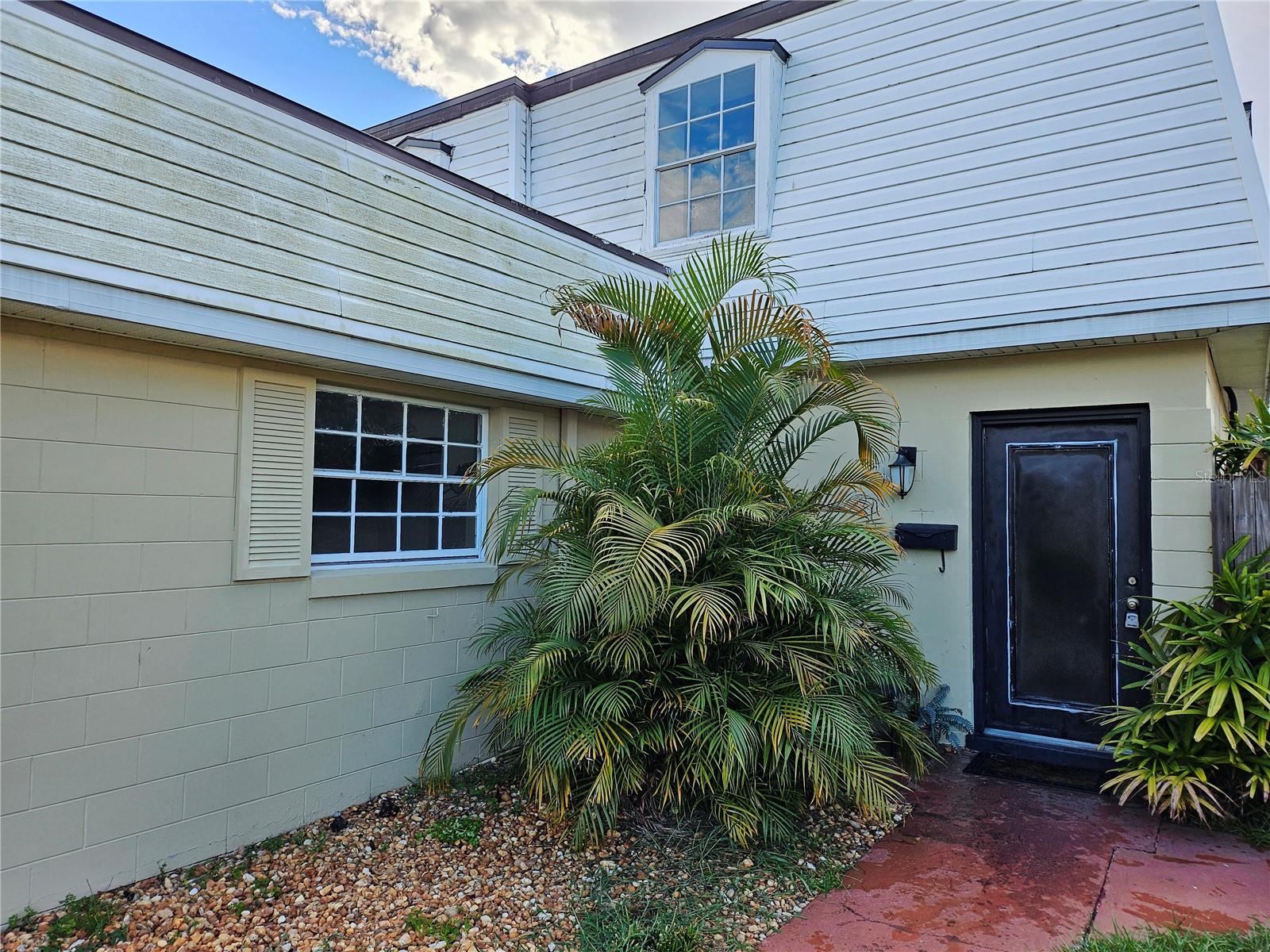 CASTLE PLACE - Residential Lease