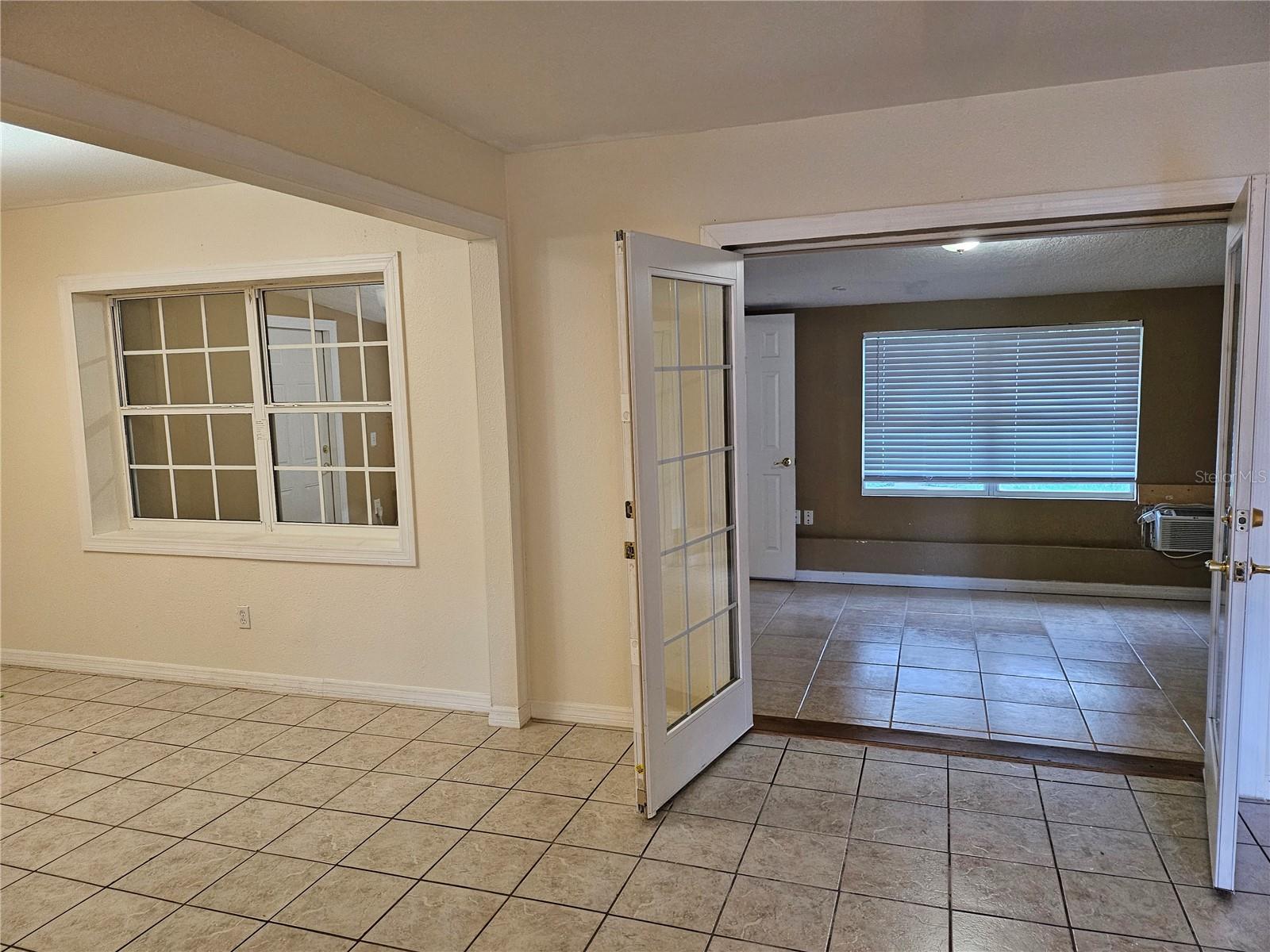 CASTLE PLACE - Residential Lease