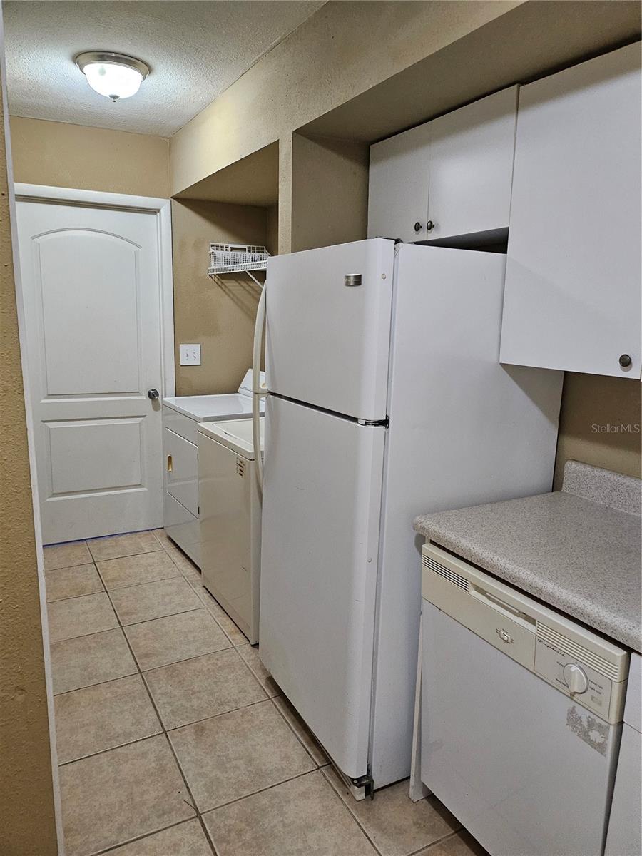 CASTLE PLACE - Residential Lease