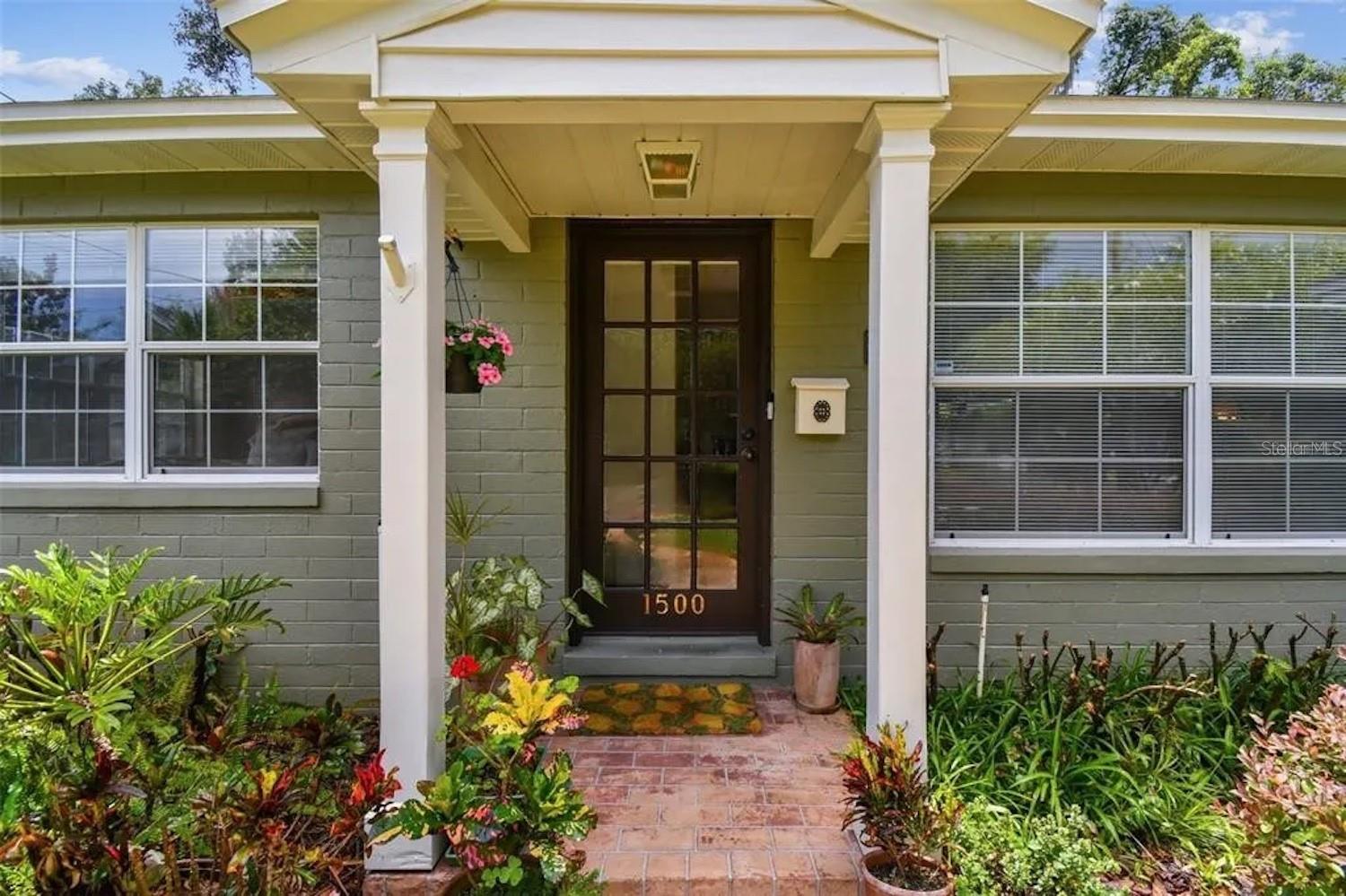 LELAND HEIGHTS - Residential Lease