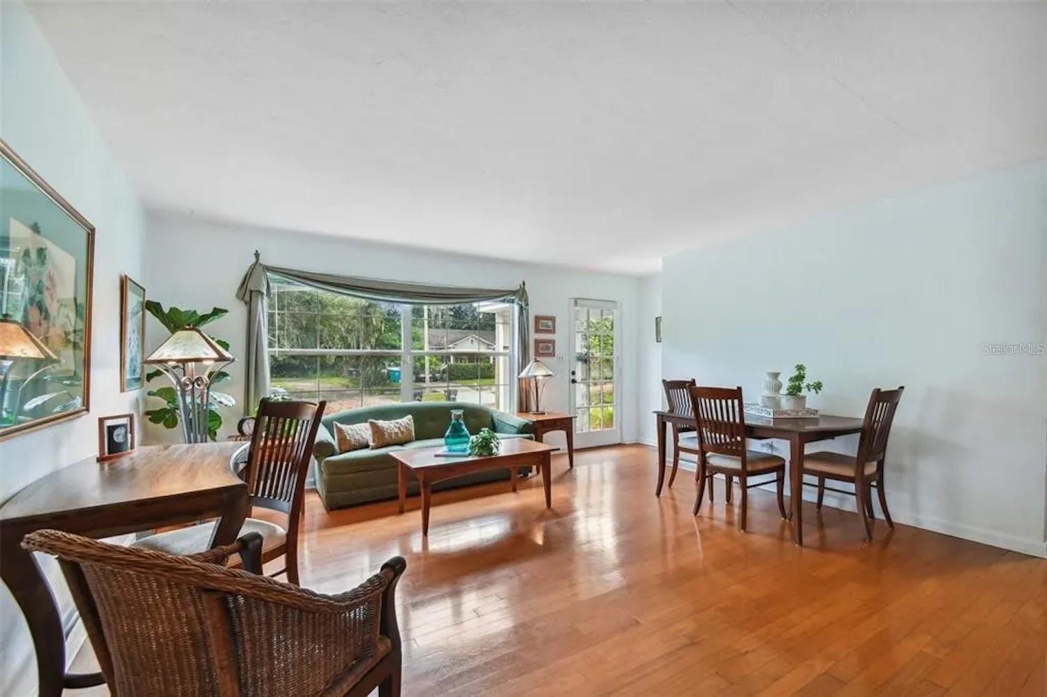 LELAND HEIGHTS - Residential Lease
