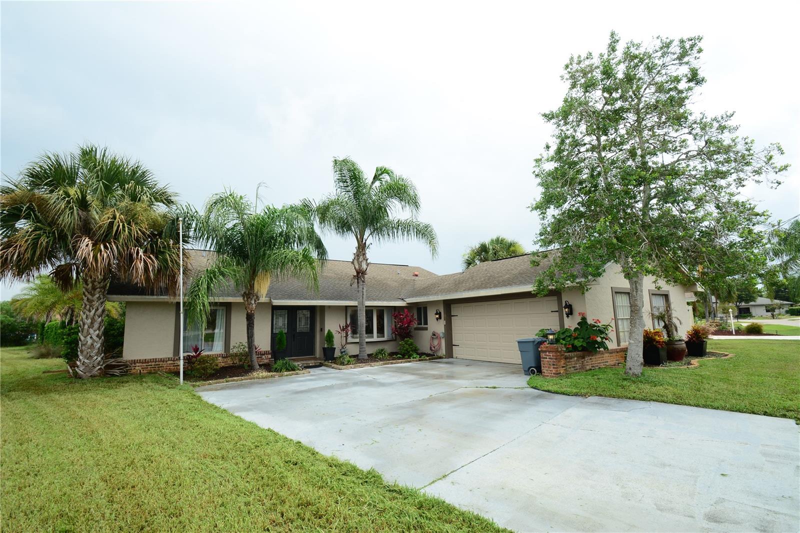 Encounter an unparalleled retreat at 58 Comanche Ct, Palm Coast, FL, where comfort and serenity harmonize in this stunning waterfront rental. This beautifully furnished home offers 2,142 square feet of spacious living, designed to elevate your lifestyle effortlessly. With three generous bedrooms and two full baths, every corner of this residence promises relaxation and luxury. The open layout seamlessly blends indoor and outdoor spaces, allowing for gentle breezes and scenic views of the tranquil waters. Imagine starting your day with a cup of coffee on the patio, where the waterfront serves as your peaceful backdrop. Entertaining is a breeze in the well-appointed living areas that flow into a modern kitchen, perfect for culinary adventures. Each bedroom is a cozy sanctuary, inviting restful nights and rejuvenating mornings. The home’s thoughtful design ensures a perfect blend of elegance and functionality, making everyday living a pleasure. Located in the charming Palm Coast area, this property offers a unique opportunity to experience waterfront living at its finest. Whether you're seeking a long-term stay or a seasonal escape, this rental is ready to welcome you with open arms.