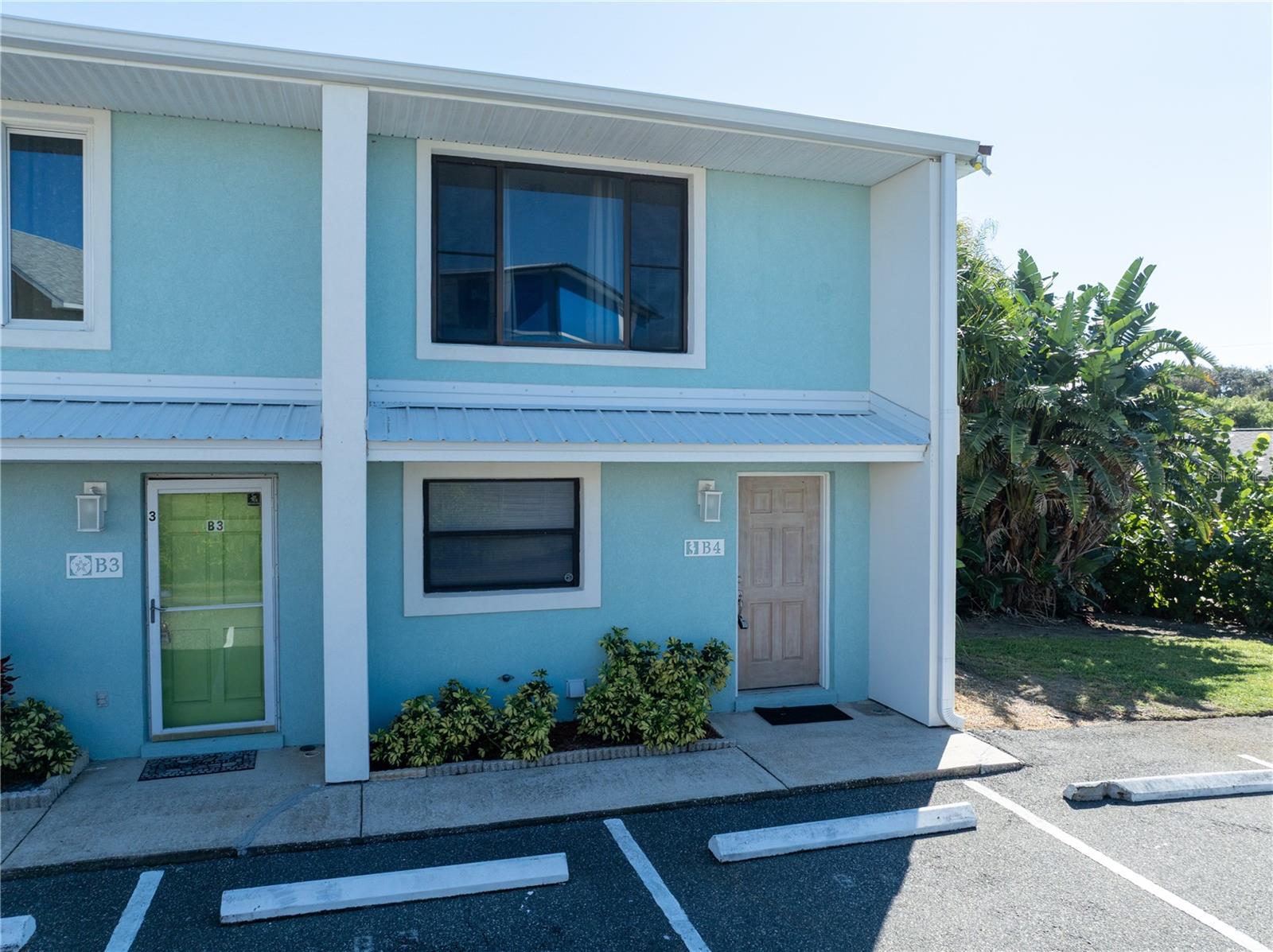 THE LIGHTHOUSE DUNES OF OAKRIDGE VILLAGE - Residential