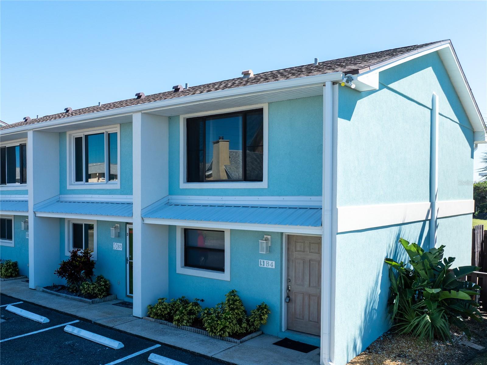 THE LIGHTHOUSE DUNES OF OAKRIDGE VILLAGE - Residential