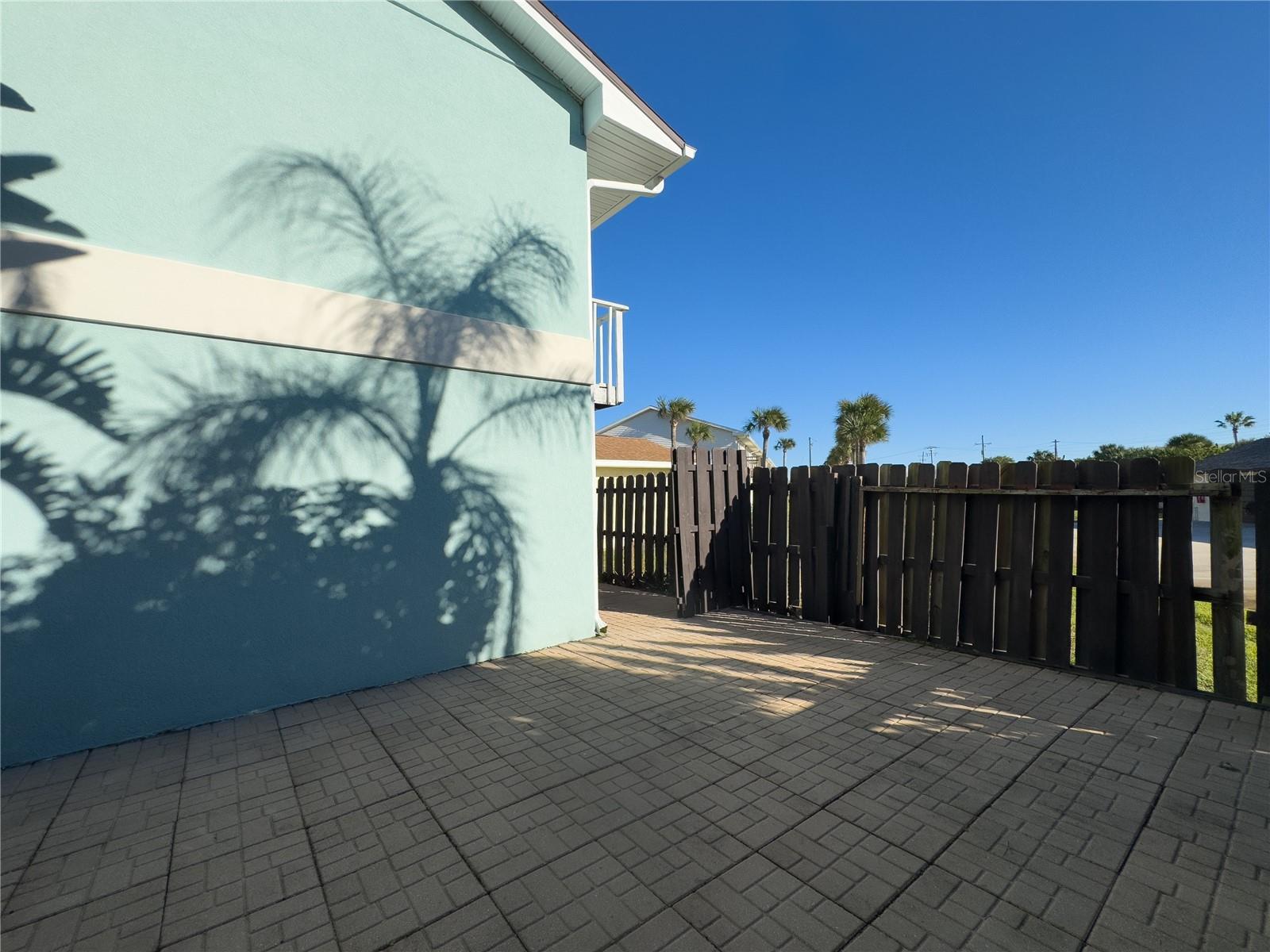 THE LIGHTHOUSE DUNES OF OAKRIDGE VILLAGE - Residential