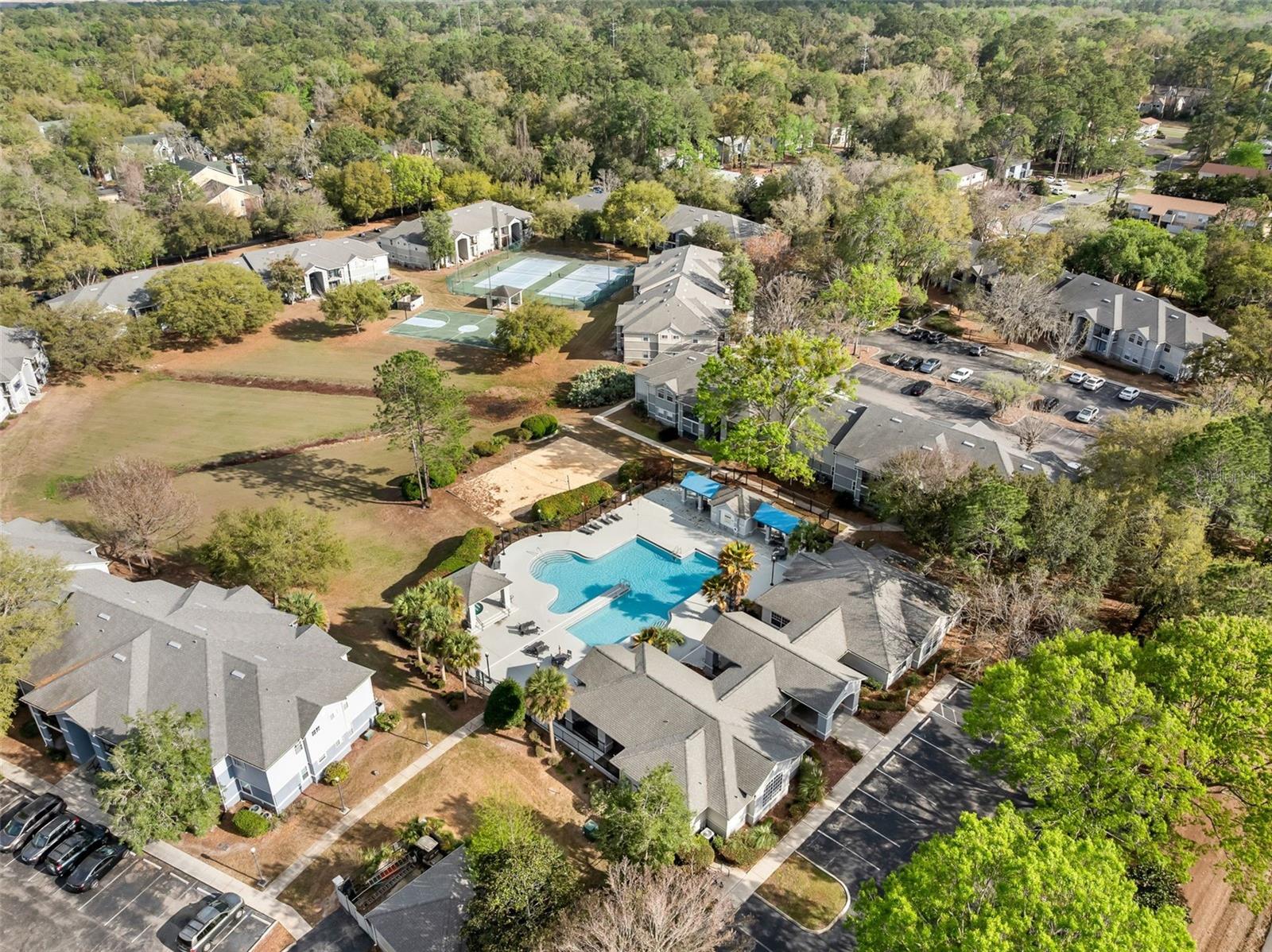 WINDSOR PARK AT GAINESVILLE PH II CONDO - Residential