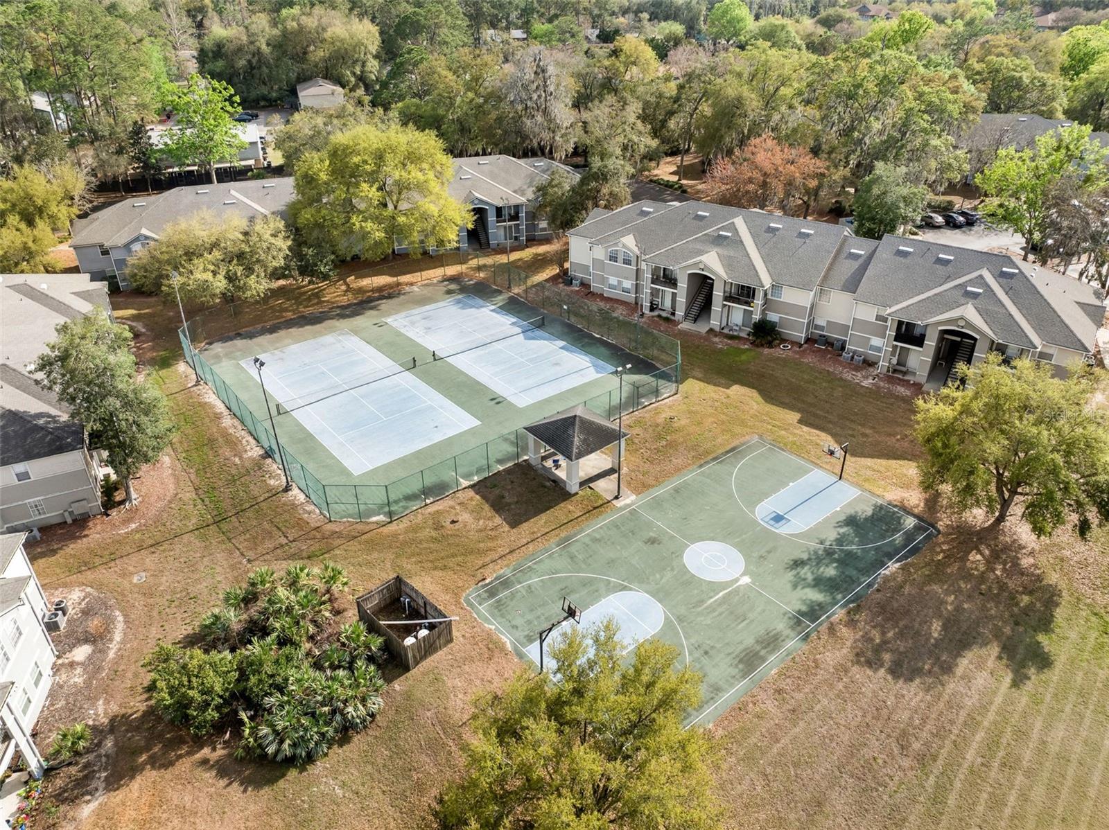 WINDSOR PARK AT GAINESVILLE PH II CONDO - Residential