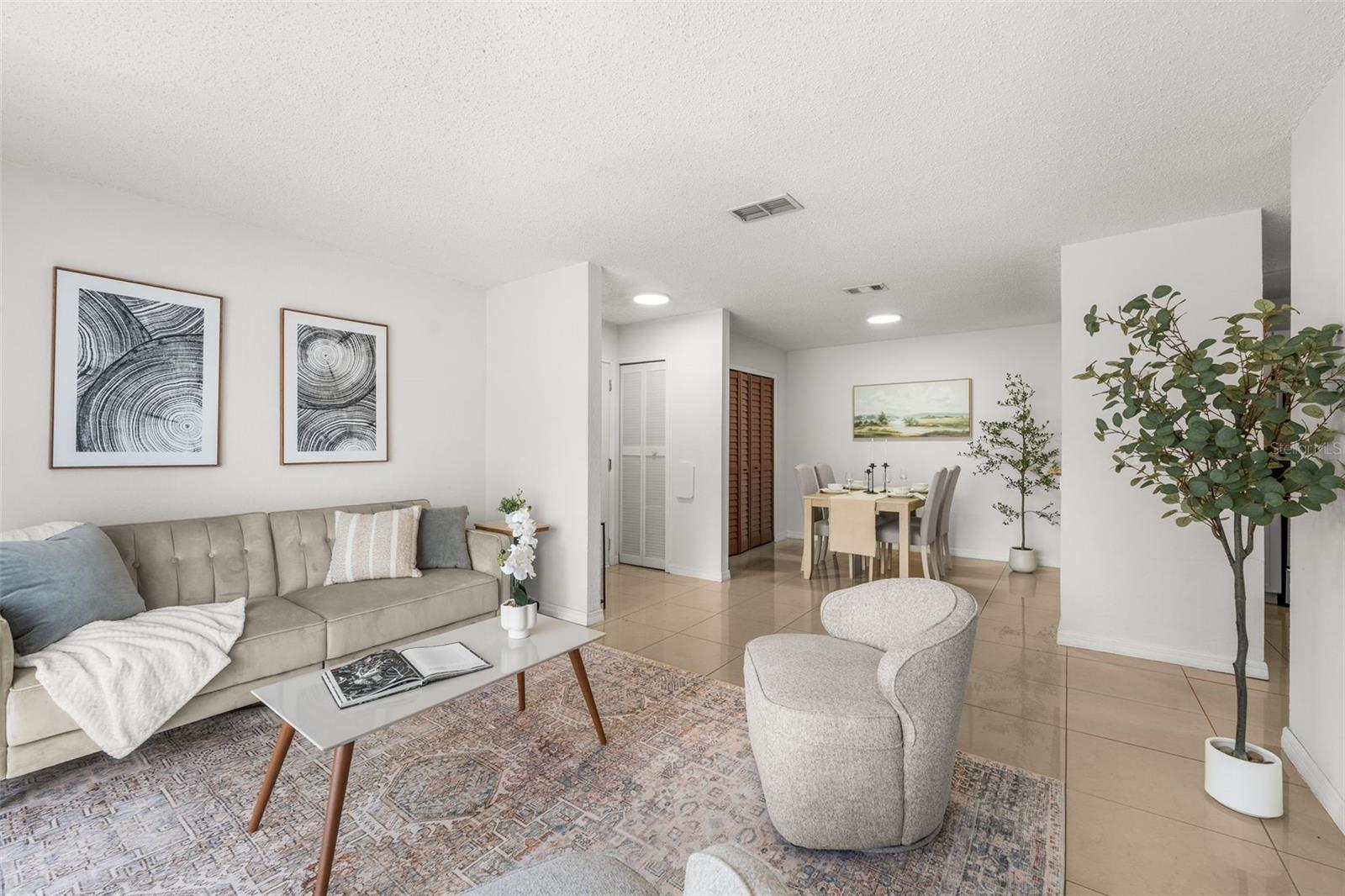 WINDSOR PARK AT GAINESVILLE PH II CONDO - Residential