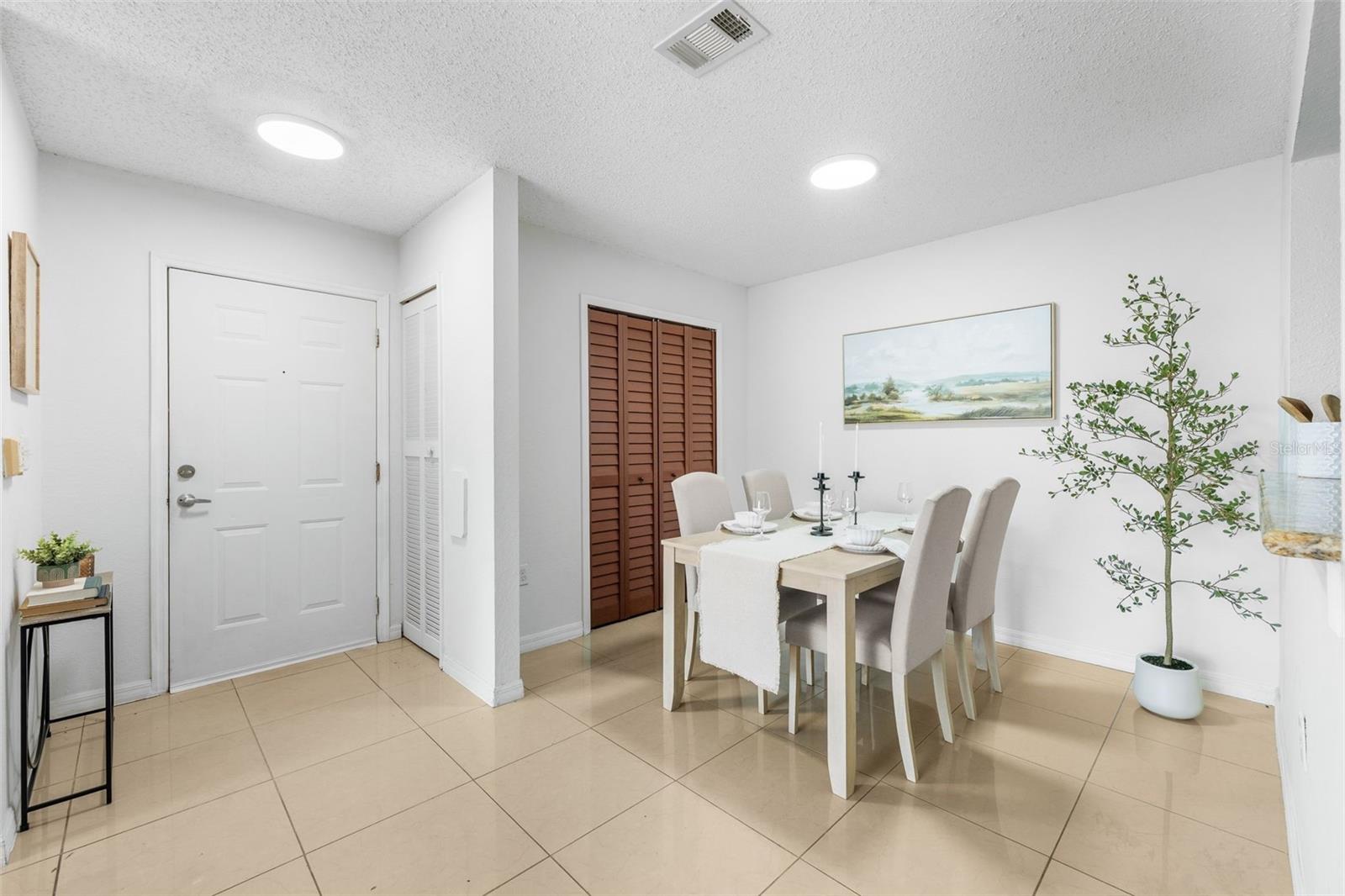 WINDSOR PARK AT GAINESVILLE PH II CONDO - Residential