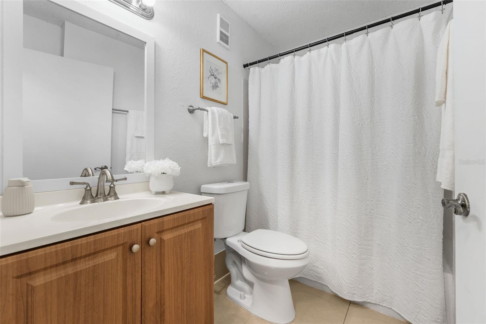 WINDSOR PARK AT GAINESVILLE PH II CONDO - Residential