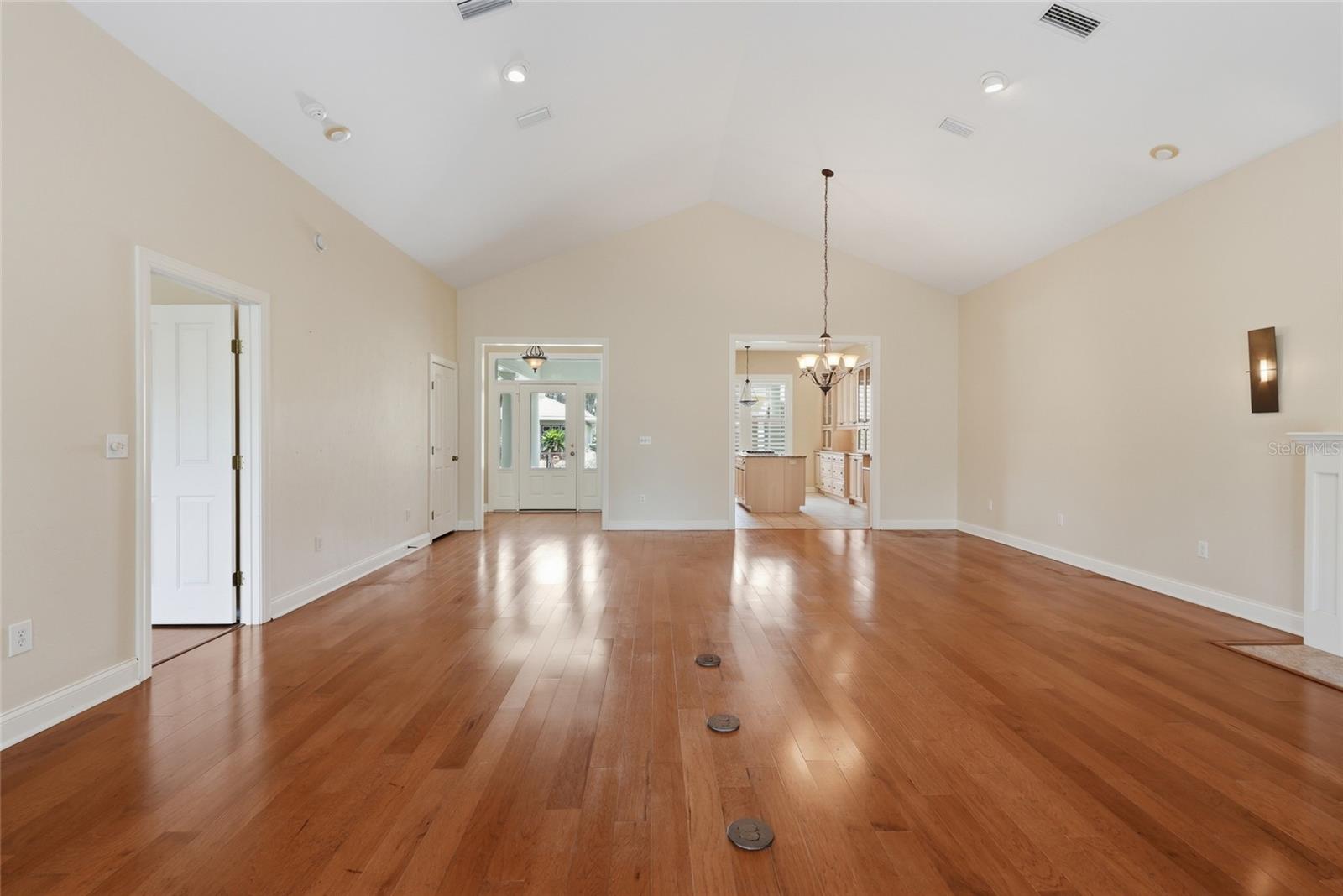 SAVANNA POINTE PH 1 - Residential