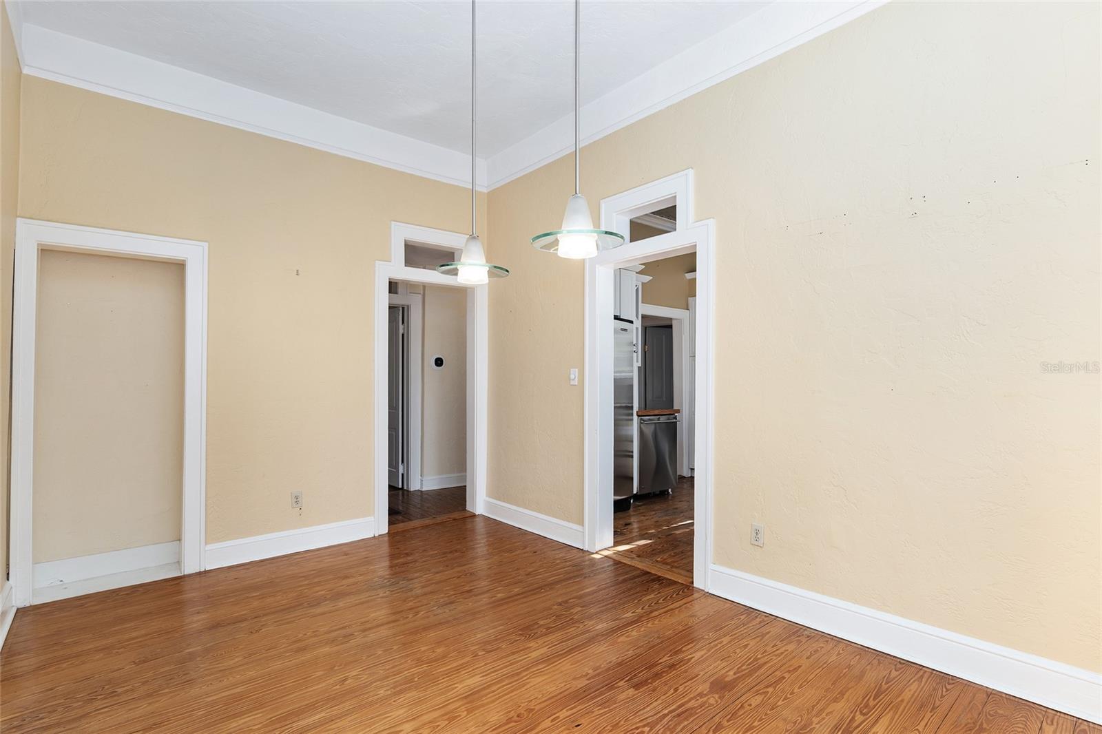 LEITNER TR E LEVY GRANT - Residential