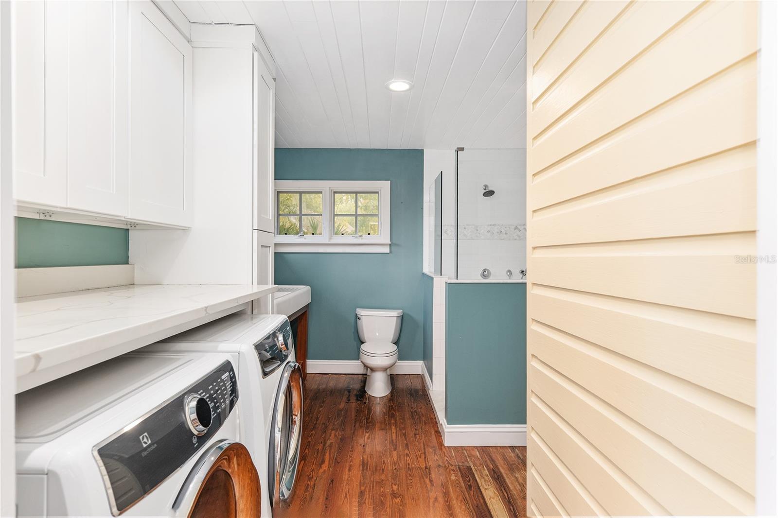LEITNER TR E LEVY GRANT - Residential