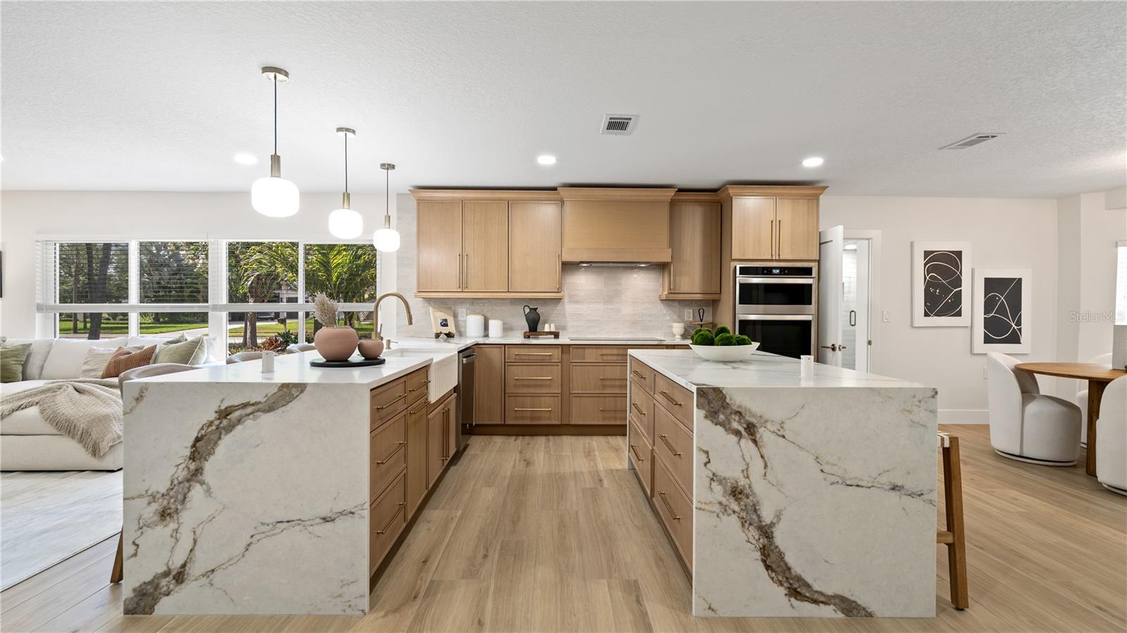 SUNSET PARK - Residential