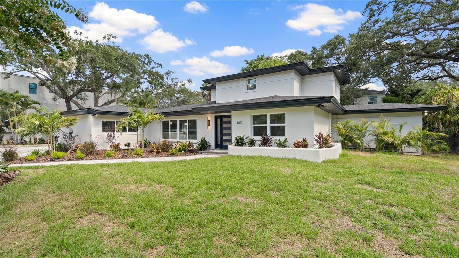 SUNSET PARK - Residential