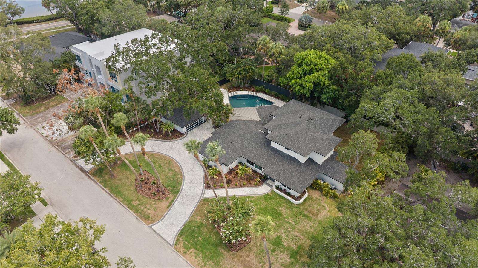 SUNSET PARK - Residential