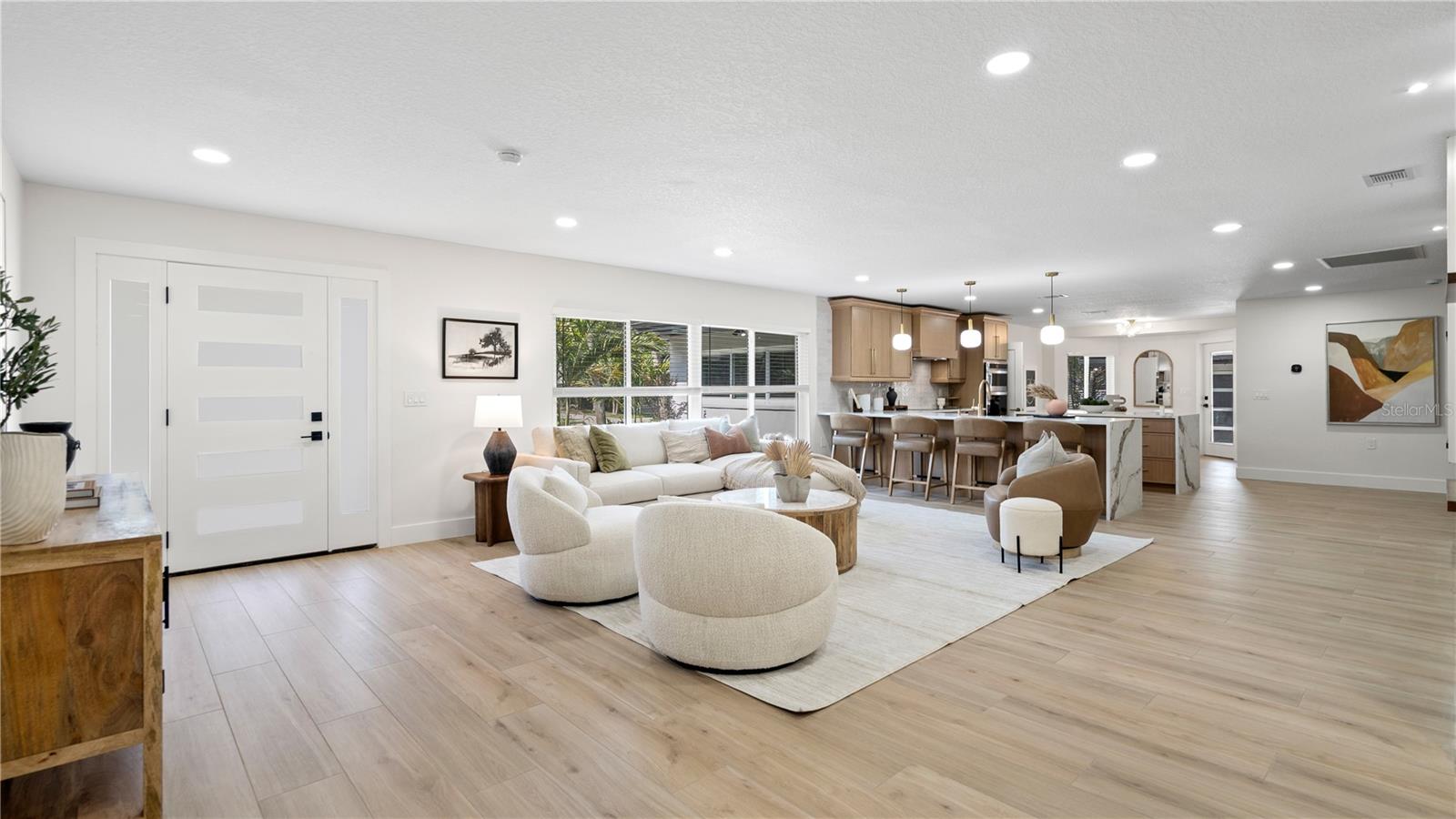 SUNSET PARK - Residential