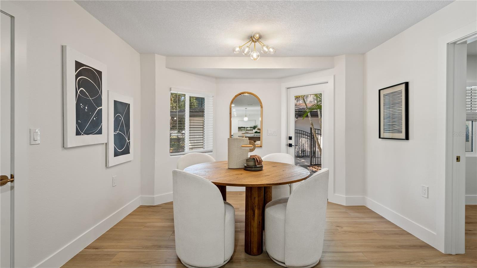 SUNSET PARK - Residential