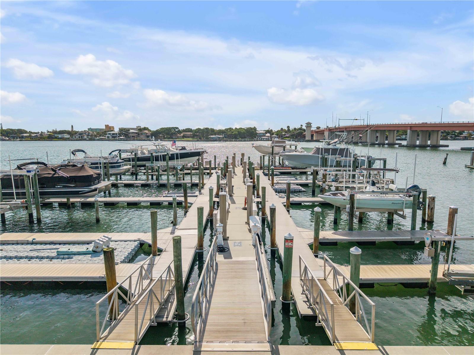 DIAMOND HEAD POINT CONDO - Residential