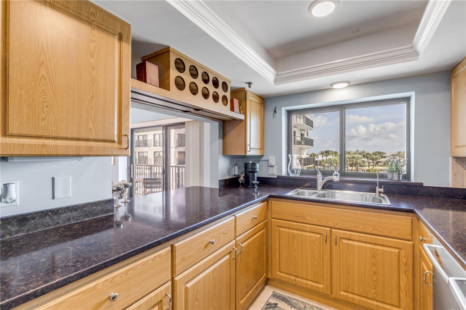 DIAMOND HEAD POINT CONDO - Residential