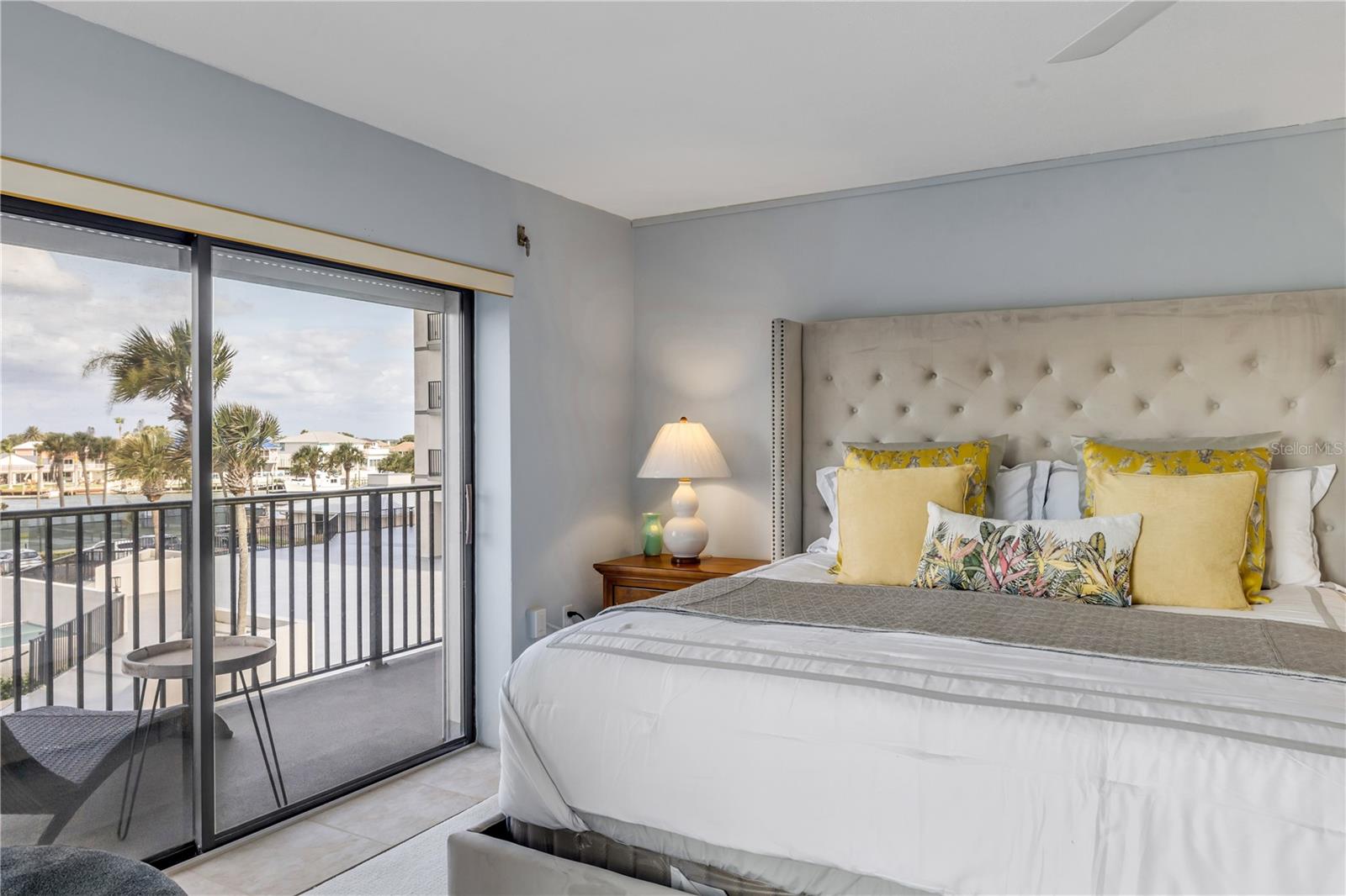 DIAMOND HEAD POINT CONDO - Residential