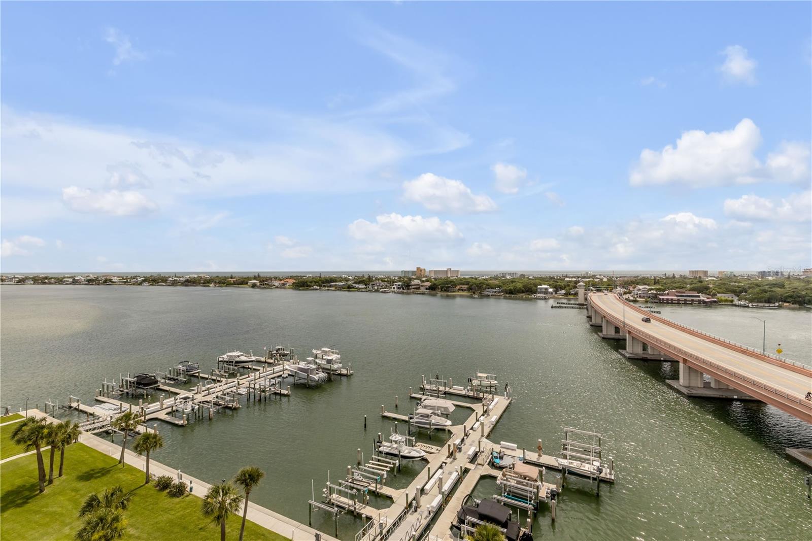 DIAMOND HEAD POINT CONDO - Residential