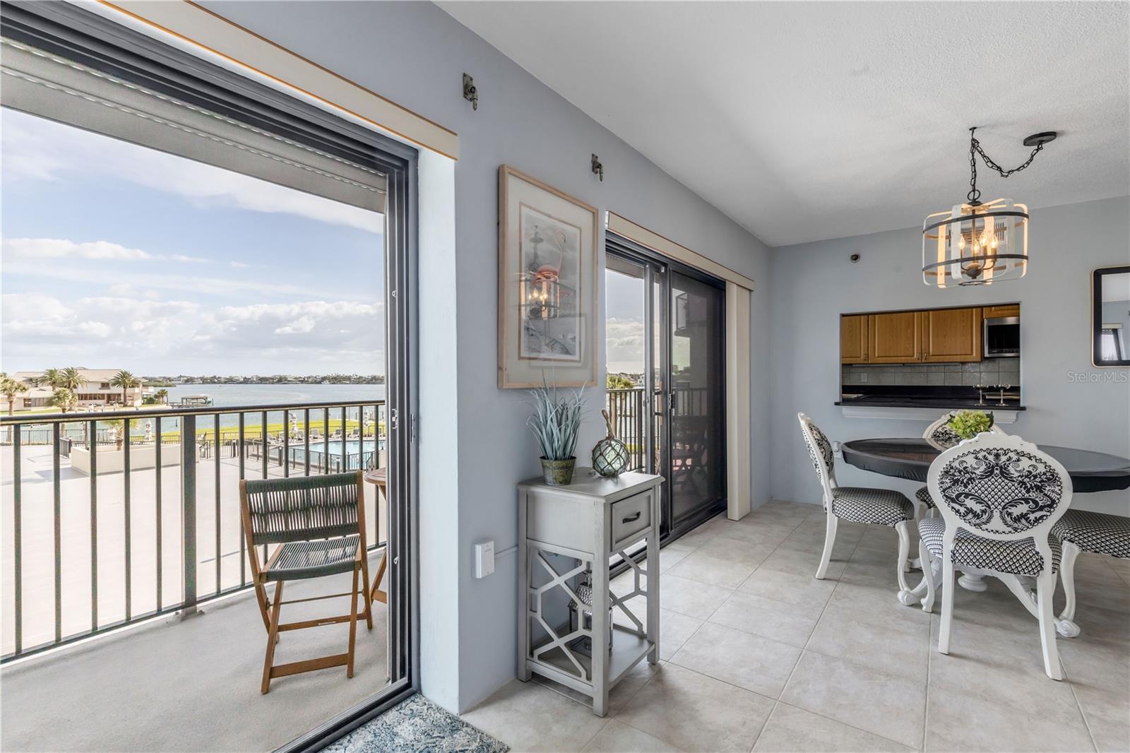 DIAMOND HEAD POINT CONDO - Residential