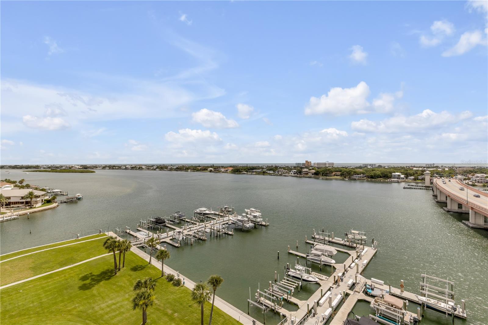 DIAMOND HEAD POINT CONDO - Residential