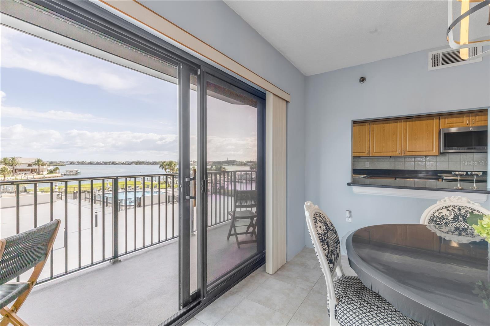 DIAMOND HEAD POINT CONDO - Residential