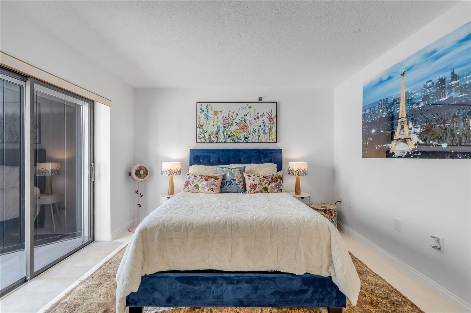 DIAMOND HEAD POINT CONDO - Residential