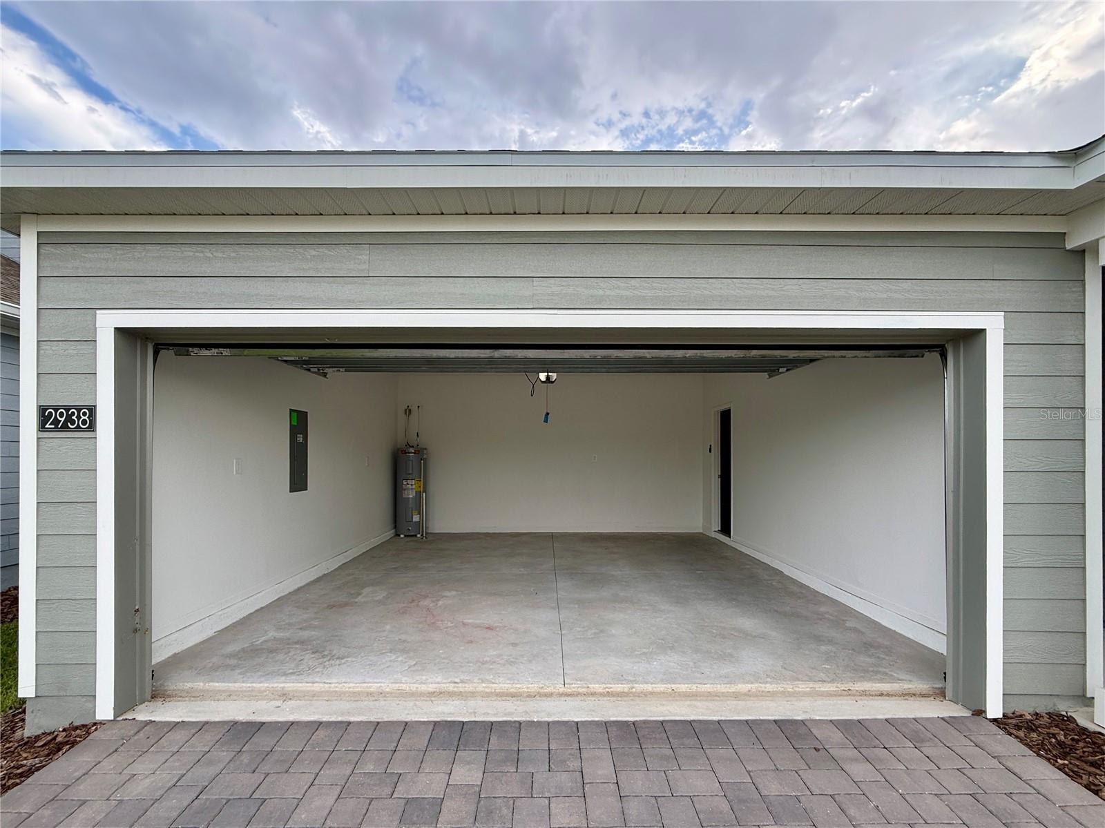 WELLNESS WAY 50S - Residential Lease
