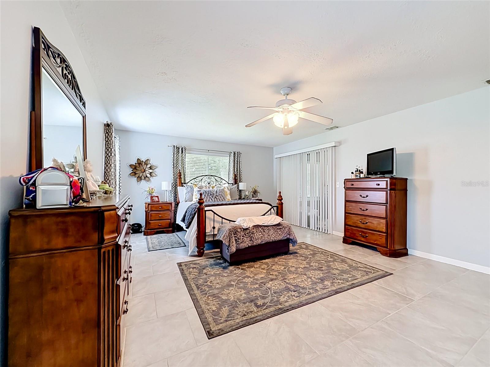 QUAIL RDG - Residential