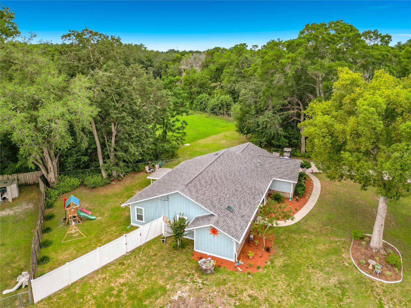QUAIL RDG - Residential