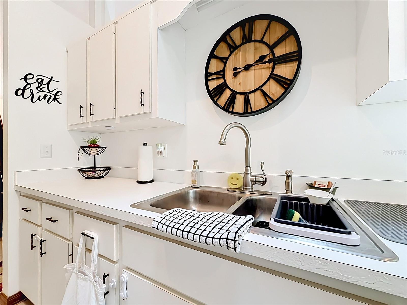 QUAIL RDG - Residential