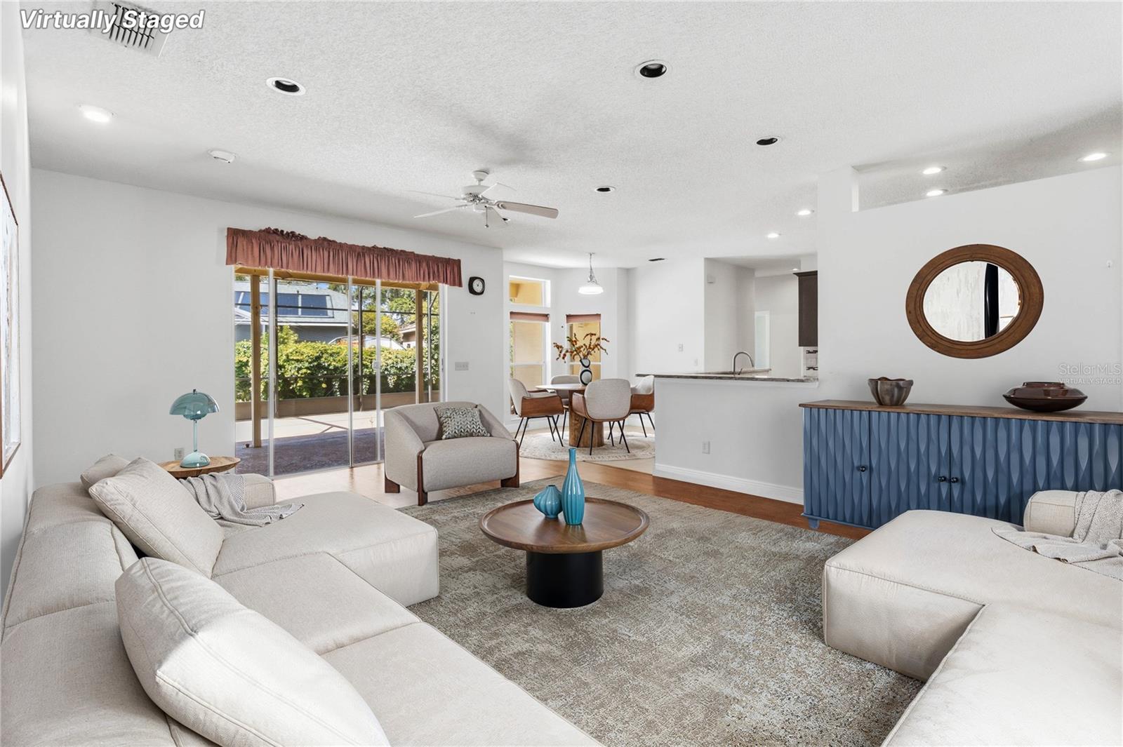 HUNTERS STAND AT CARILLON - Residential