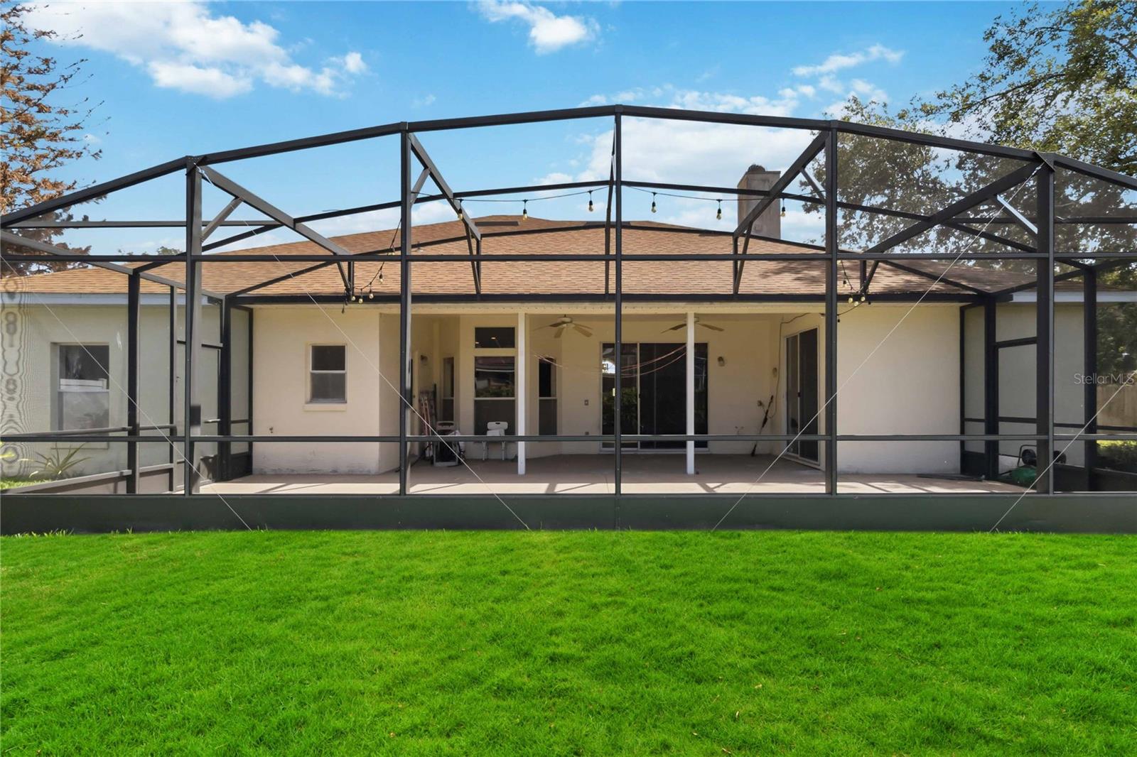 HUNTERS STAND AT CARILLON - Residential
