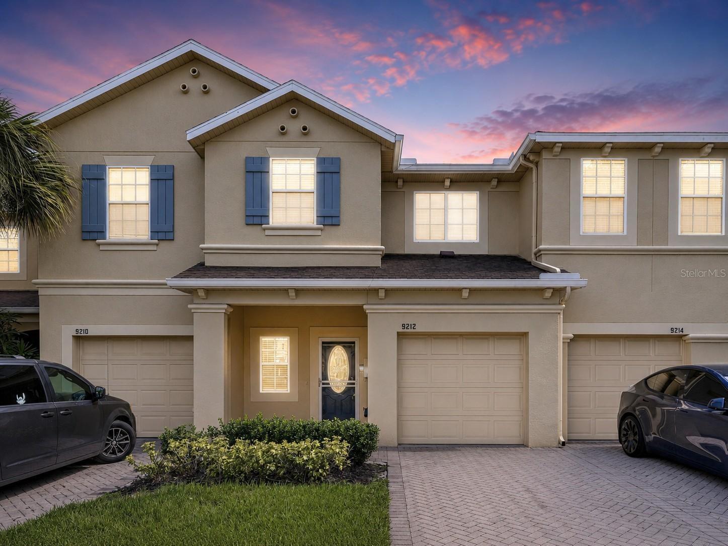 RIVER WALK - Residential