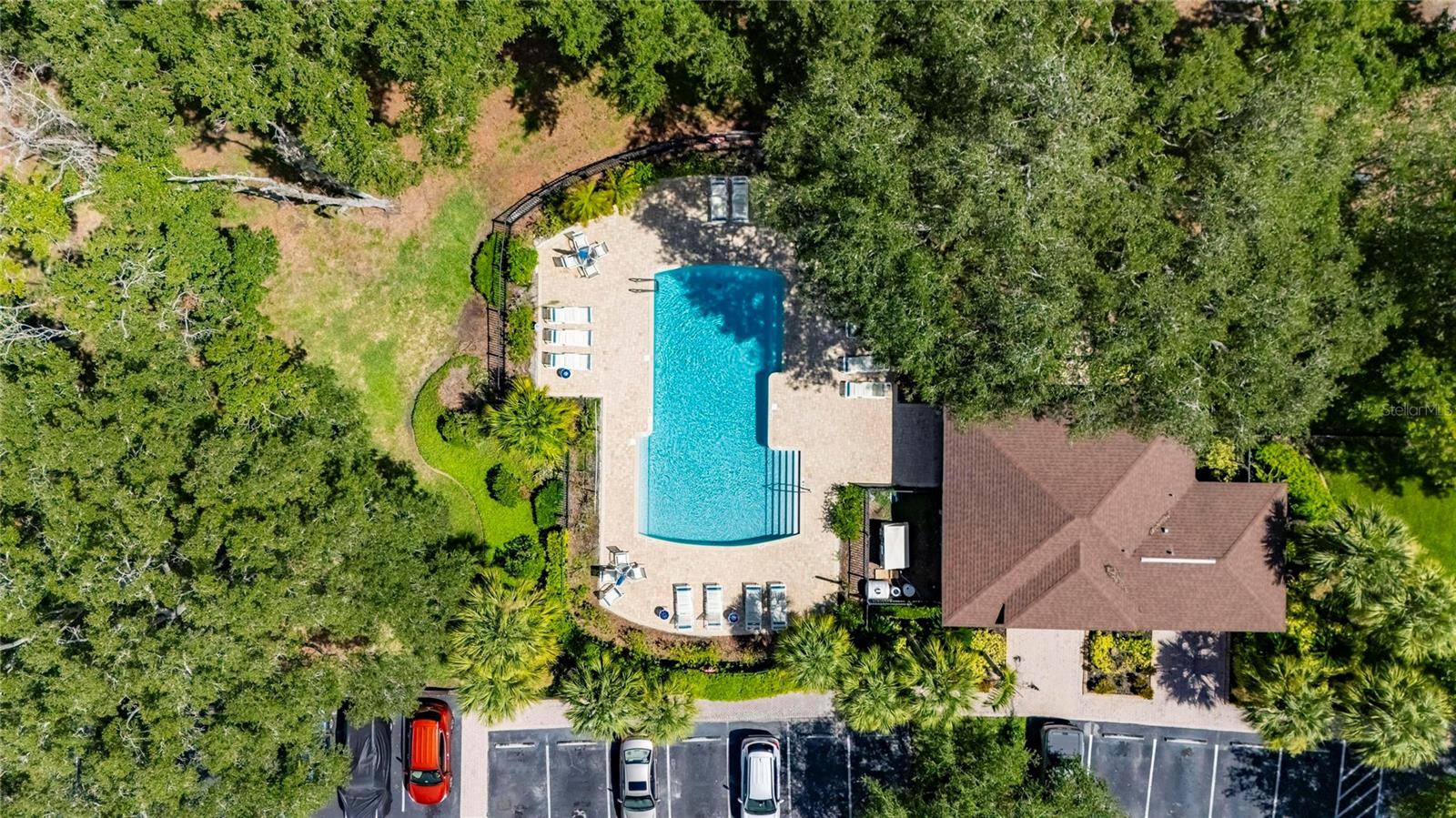 RIVER WALK - Residential